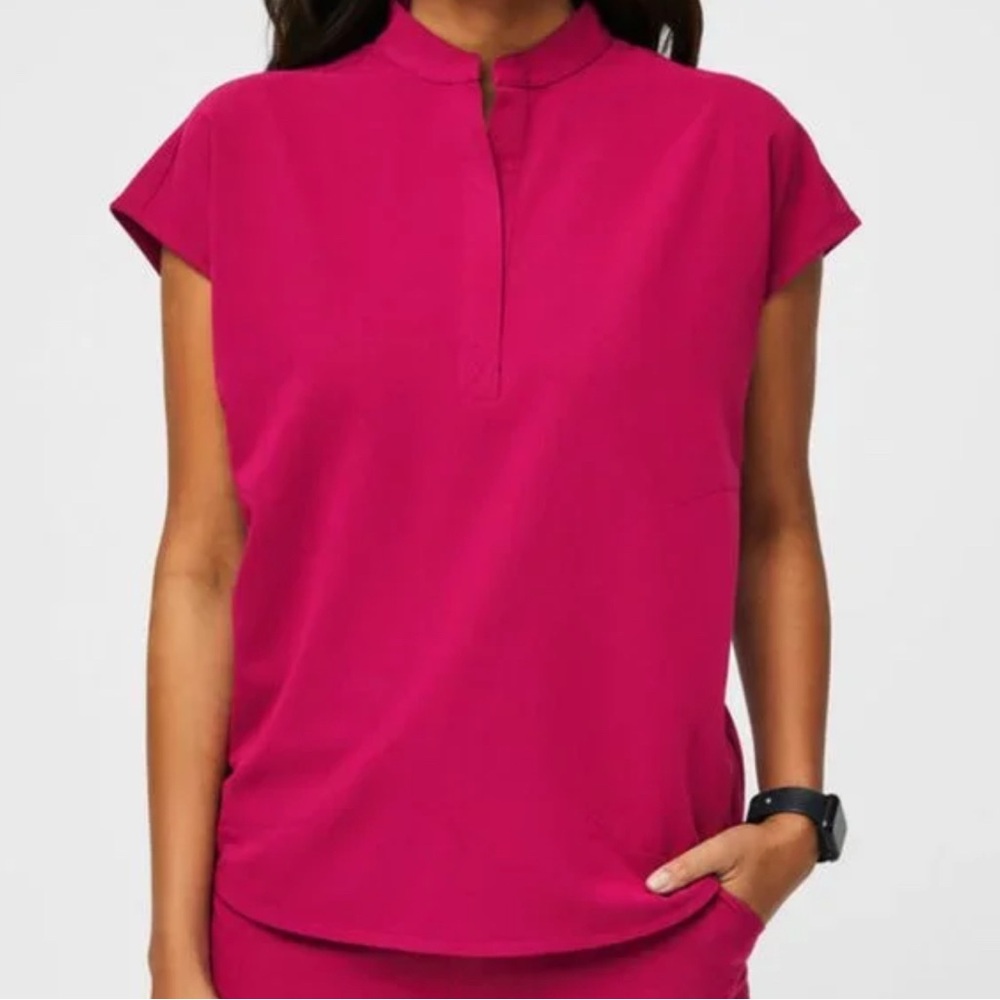 Figs Rafaela Top in Ultra Rose